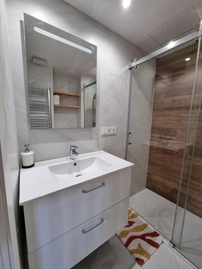 102A Apartamento Moderno 2 Habitaciones 기욘 외부 사진